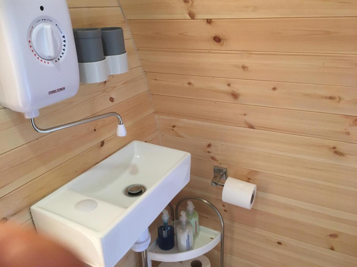 kilcamb camping Pods Hotel Edinbane Bagian luar foto